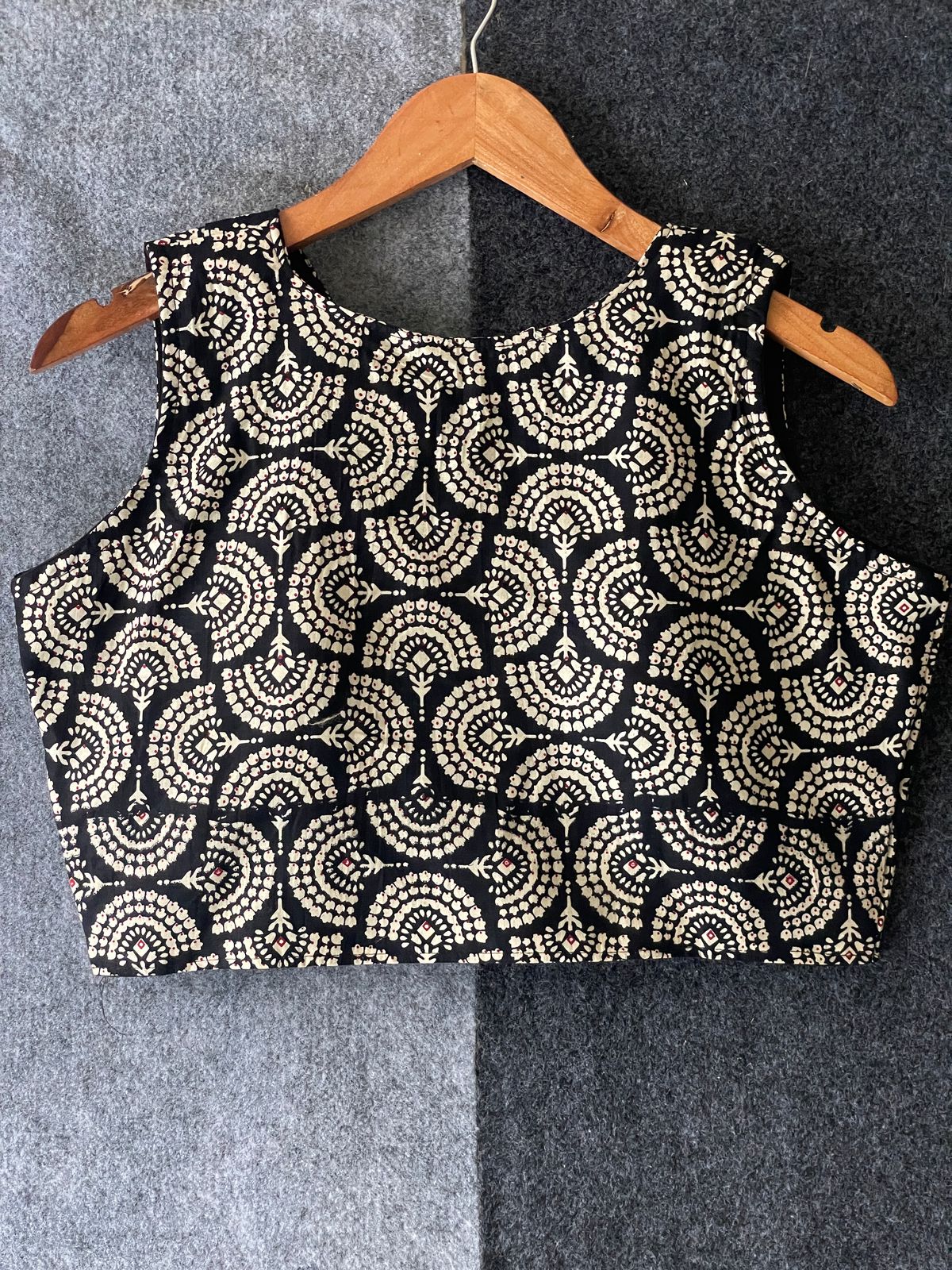 Ajrak AJ-10