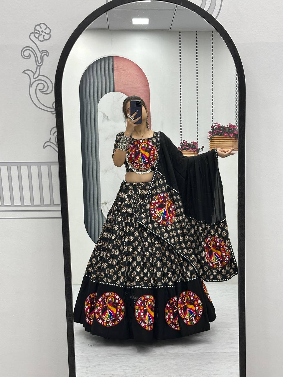 Tapi-256 Black