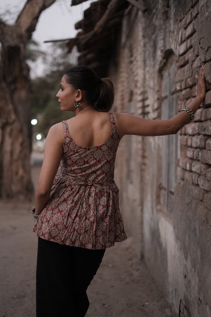 Akira Floral Pakistani Cotton Kurta